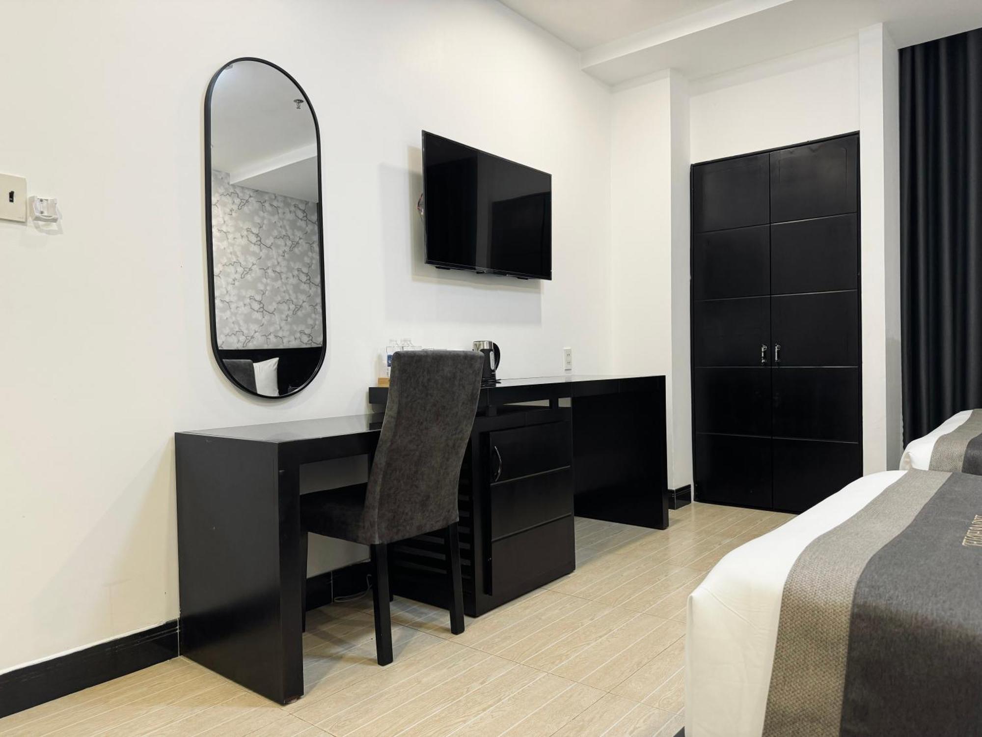 Lion 8 Hotel Кан То Екстериор снимка