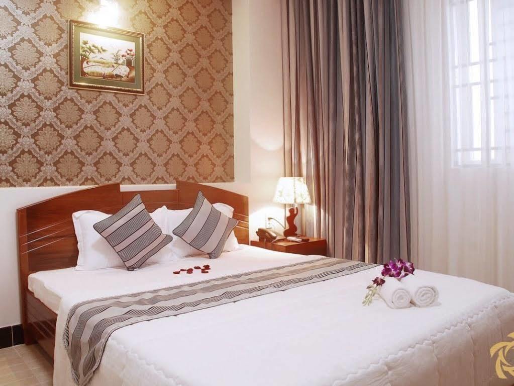 Lion 8 Hotel Кан То Екстериор снимка